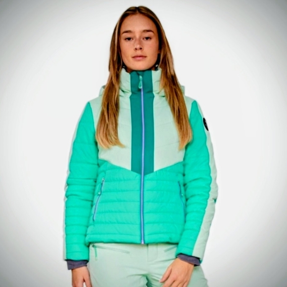 Obermeyer Jackets & Blazers - ~~OBERMEYER💚Como Jacket~~